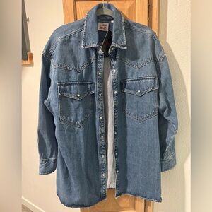 Levi’s Women’s Denim Trucker Jacket